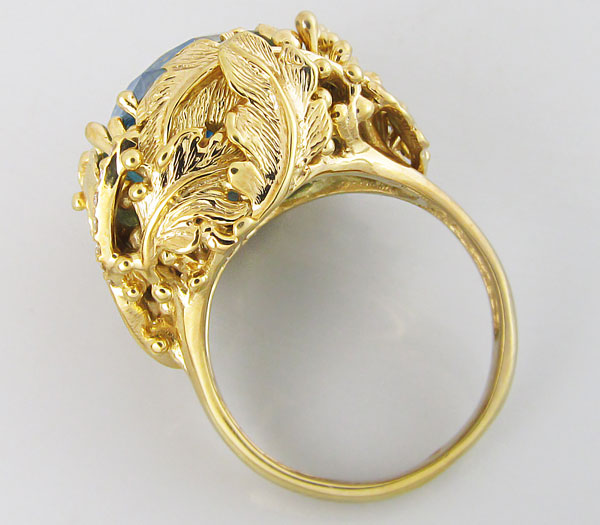 Кольцо с красивейшим цирконом и бриллиантами