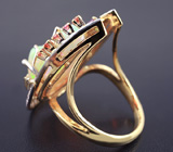 Кольцо с фантастическим эфиопским опалом, сапфирами и бриллиантами