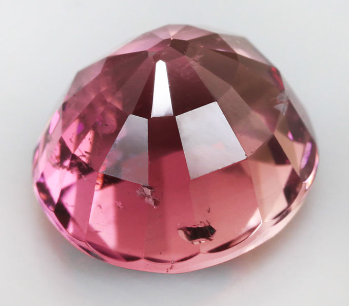 Пурпурно-розовый турмалин 2,29 карат