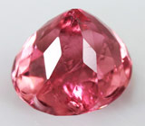 Красно-розовый турмалин 2,53 карат