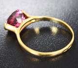 Кольцо с неоново-красным рубеллитом турмалином