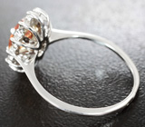 Кольцо с падпараджа сапфиром и бриллиантами