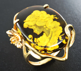Кольцо с янтарной камеей и желтым сапфиром