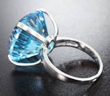 Кольцо с голубым топазом лазерной огранки 27,92 карата