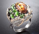 Кольцо с мексиканским огненным агатом 5,06 карата и диопсидами с эффектом кошачьего глаза 2,49 карата
