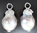 Серьги с крупным серебристым морским жемчугом барокко 47,9 карата и лейкосапфирами