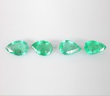 Серьги с изумрудами 1,39 карата и лейкосапфирами