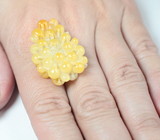 Крупный резной нефрит 49,04 карата