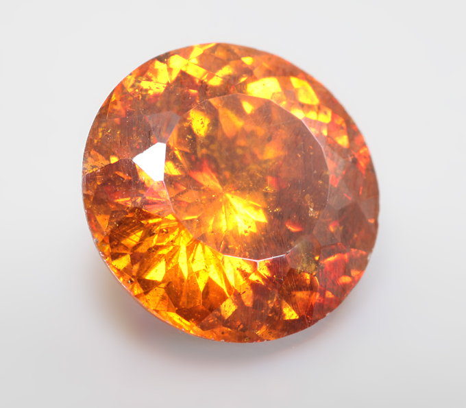 Крупный сфалерит 7,99 карата