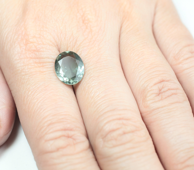 Голубовато-зеленый турмалин 3,97 карата