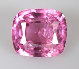Неоново-розовая шпинель 0,78 карата