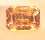 Редкий пурпурный скаполит 2,27 карата