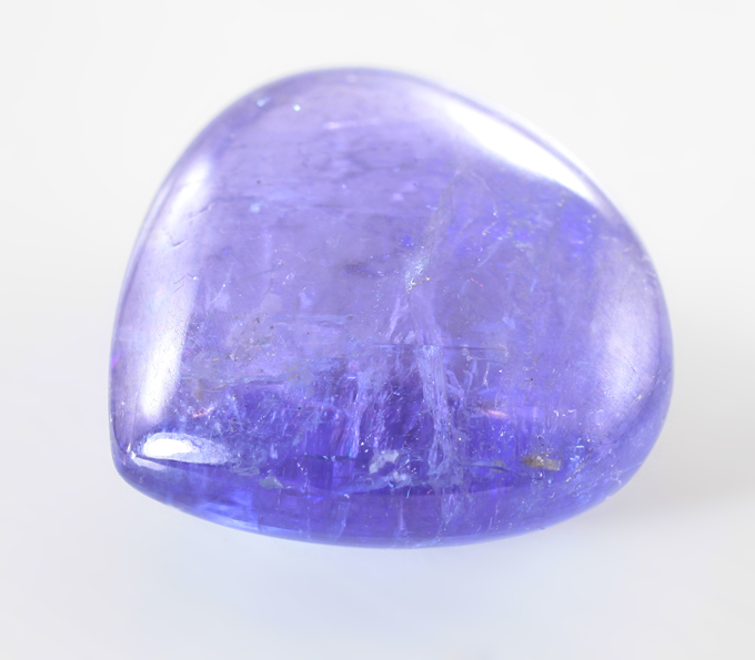 Насыщенный крупный танзанит 26,83 карата