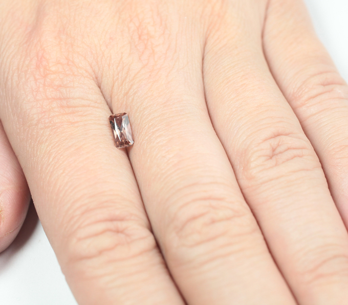 Циркон падпараджа 1,15 карата