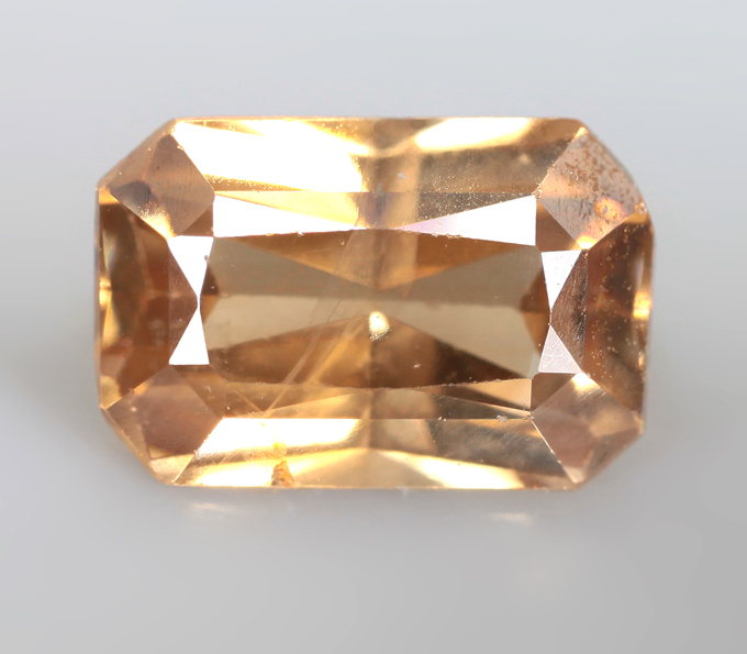 Желтый циркон 1,42 карата