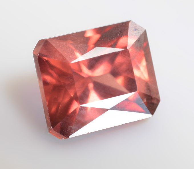 Циркон падпараджа 1,55 карата