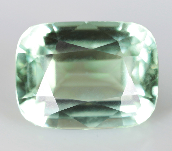 Open color grade! Голубовато-зеленый турмалин 3,94 карата