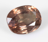 Гранат со сменой цвета 2,33 карата