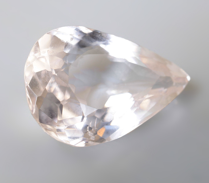 Морганит высокой чистоты 2,58 карата