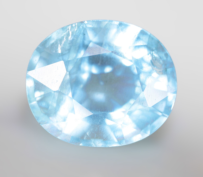 Насыщенный аквамарин 6,69 карата