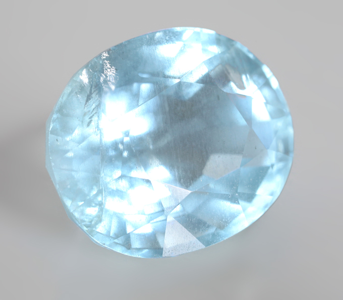 Насыщенный аквамарин 6,69 карата