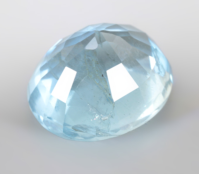 Насыщенный аквамарин 6,69 карата