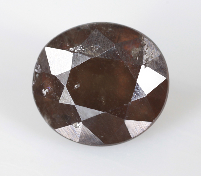 Гранат со сменой цвета 2,32 карата