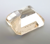 Пастельно-желтый крупный скаполит 8,86 карата