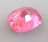 Топовый цвет! "Неоновая" розовая шпинель 0,33 карата