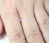 Топовый цвет! "Неоновая" розовая шпинель 0,29 карата