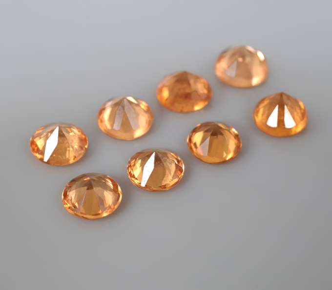 Набор из 8 спессартинов гранатов 1,41 карата