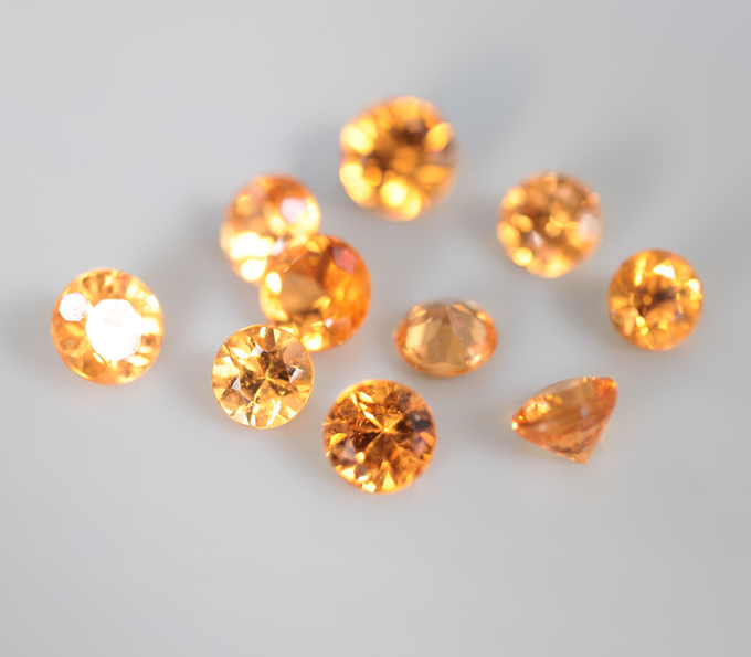 Набор из 10 спессартинов гранатов 1,36 карата