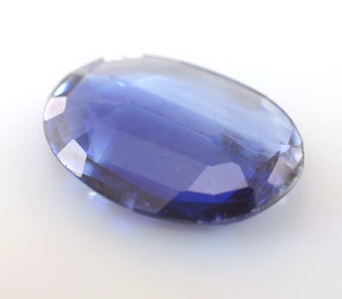 Кианит 1,95 карата