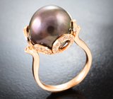 Кольцо с крупной цветной морской жемчужиной 17,81 карата и лейкосапфирами