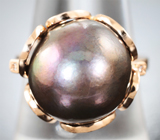 Кольцо с крупной цветной морской жемчужиной 17,81 карата и лейкосапфирами