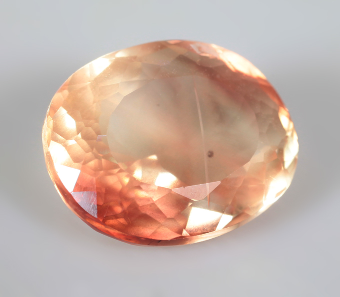 Андезин 2,81 карата