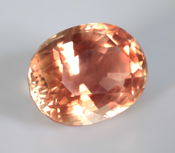 Редкий! Орегонский солнечный камень высокой чистоты 4,55 карата