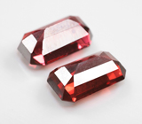 Крупная пара пиропов гранатов 8,97 карата