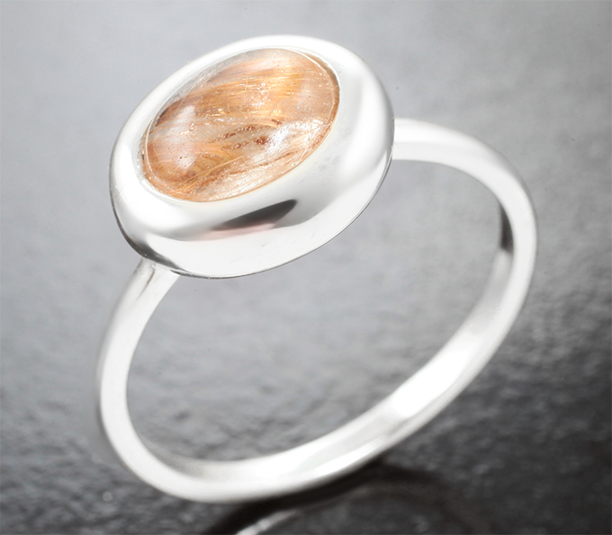 Серебро 925 Кольцо с красивейшим рутиловым кварцем 1,51 карата