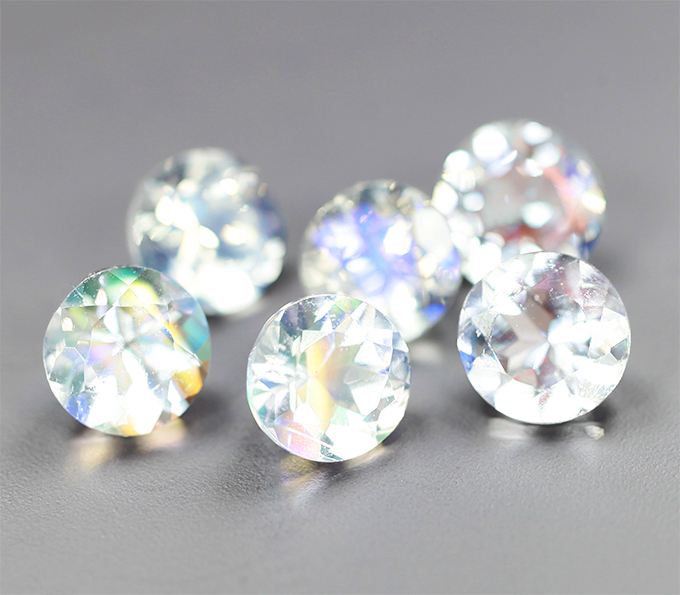 Набор из 6 ограненных лунных камней 2,75 карата