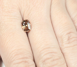 Оранжевато-желтый циркон 2,27 карата