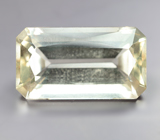 Крупный скаполит высокой чистоты 11,12 карата