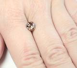 Чистейший оранжевато-желтый циркон 1,79 карата