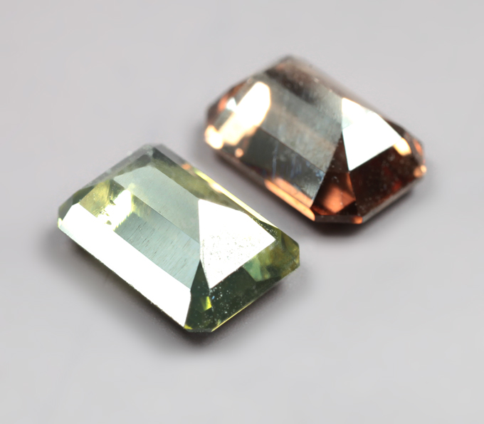 Пара цирконов 3,14 карата