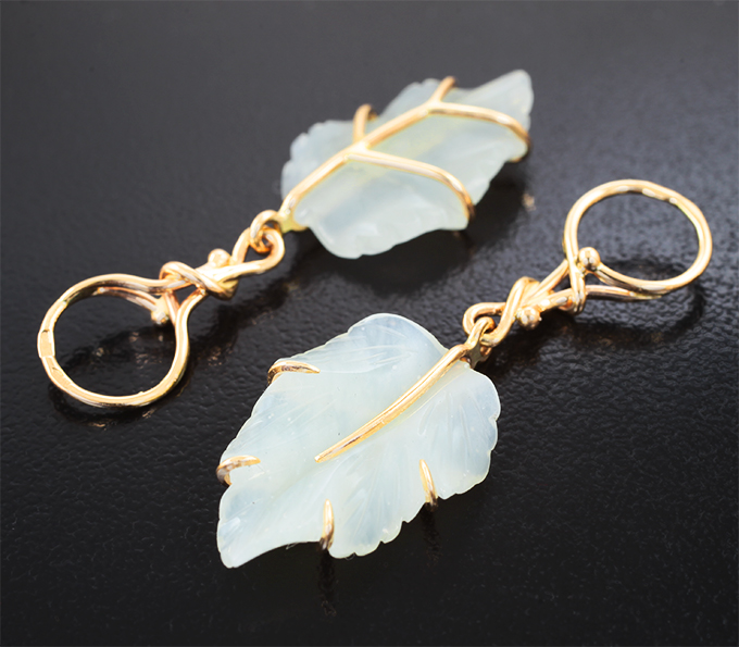 Подвесы для серег с резным нефритом 11,65 карата