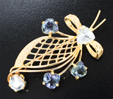 Брошь с цоизитами 2,19 карата и фенакитами 1,58 карата