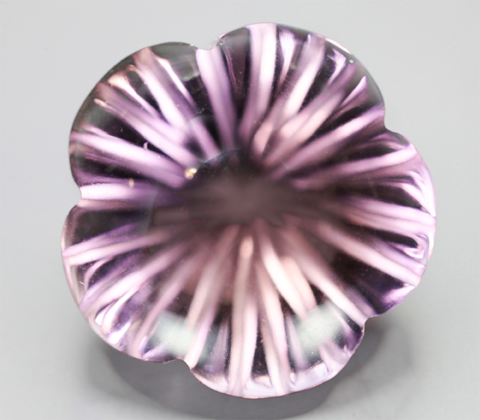 Чистейший резной аметрин 17,01 карата