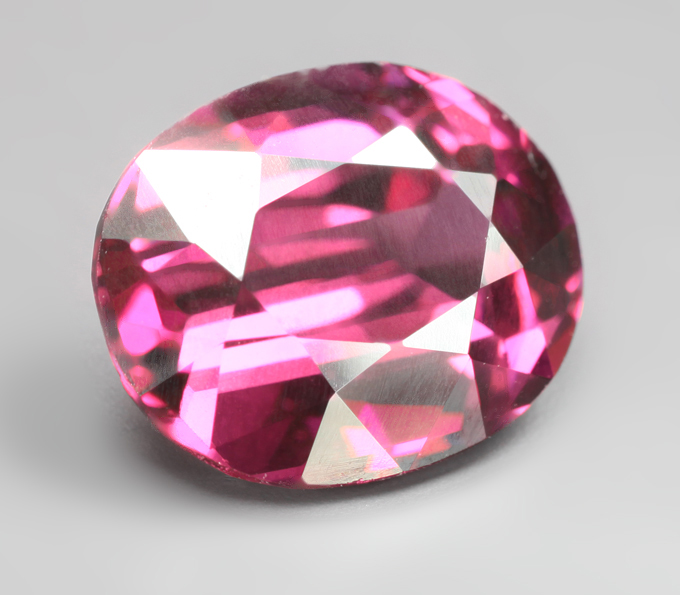 Чистейший умбалит гранат 3,4 карата