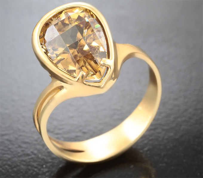 Серебро 925 Кольцо с цирконом 5,58 карата