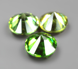 Высокая дисперсия! Набор из 3 уральских демантоидов 0,92 карата